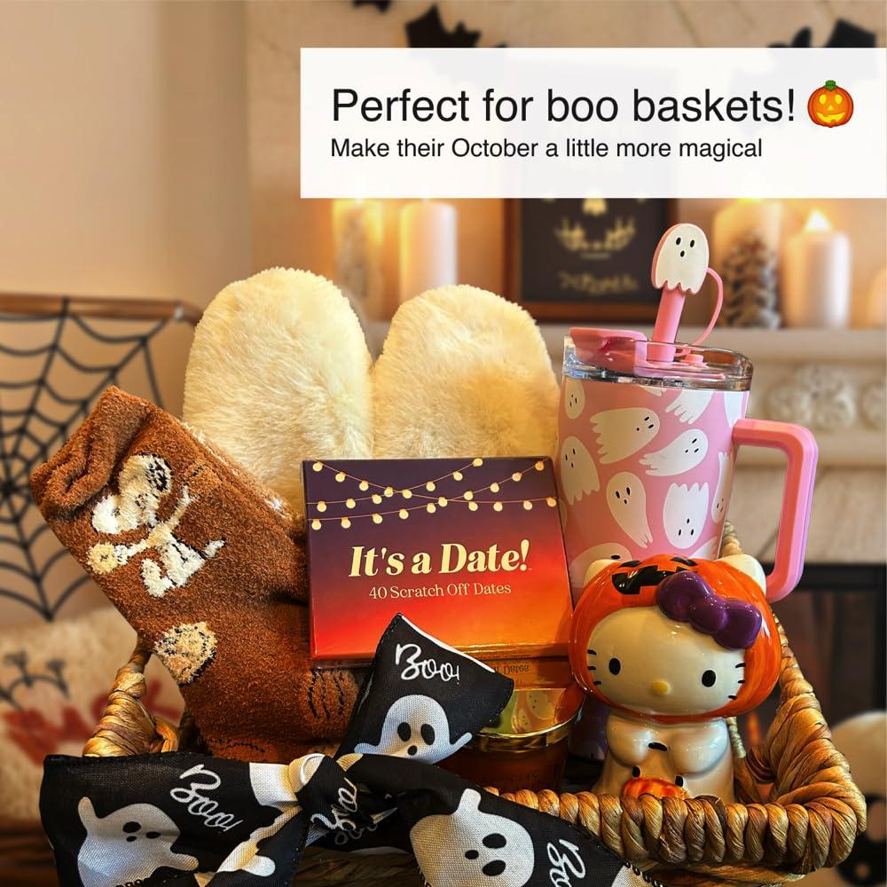 It's a Date! - 40 Romantic Scratch Off Date Night Cards for Couples