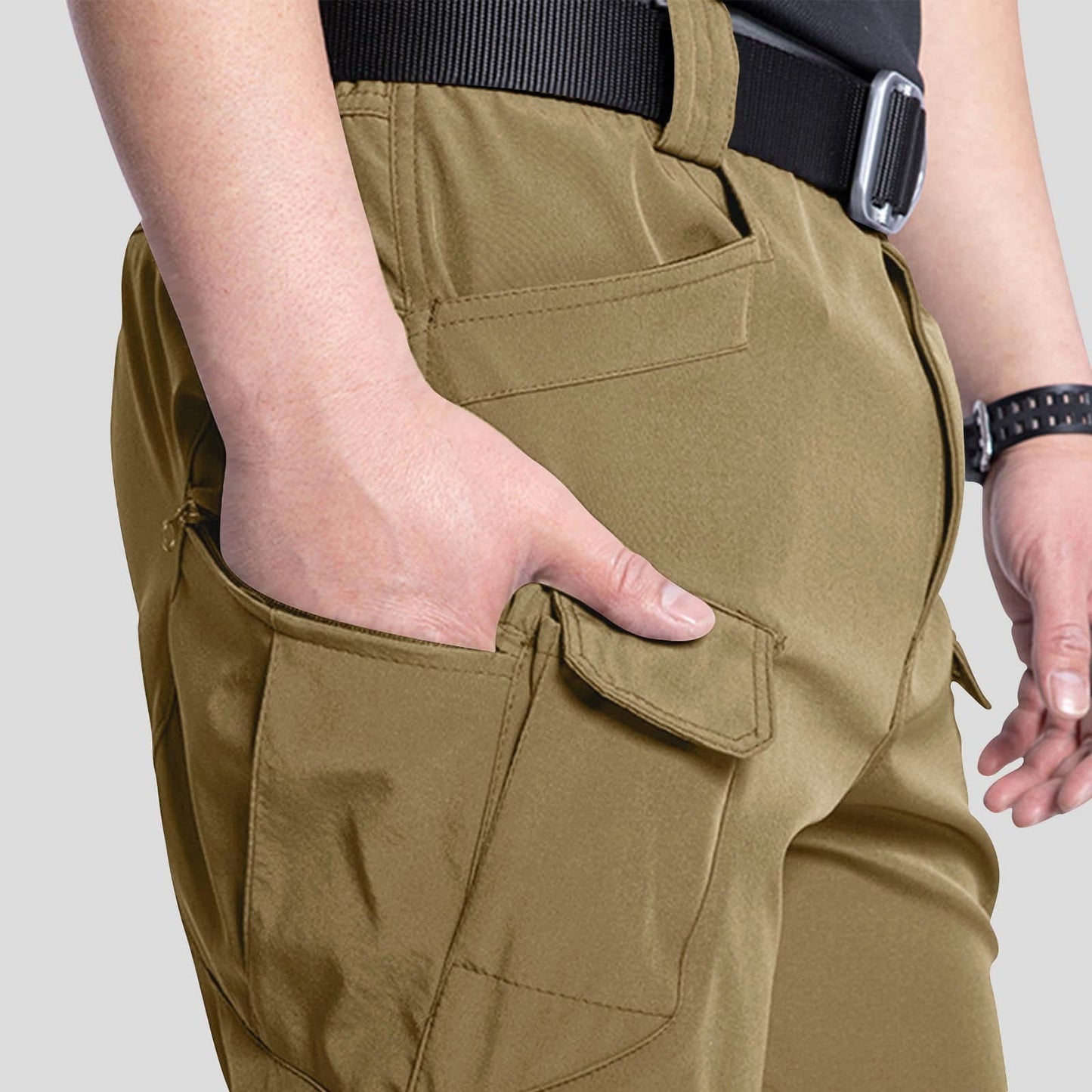 🔥Men’s Fleece-Lined Tactical Outdoor Pants – Windproof & Warm(Belt-Free, Multi-Pocket, Regular Fit)