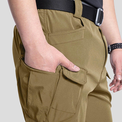 🔥Men’s Fleece-Lined Tactical Outdoor Pants – Windproof & Warm(Belt-Free, Multi-Pocket, Regular Fit)