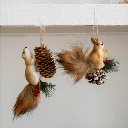 🐿️✨Adorable Christmas Squirrel Ornaments